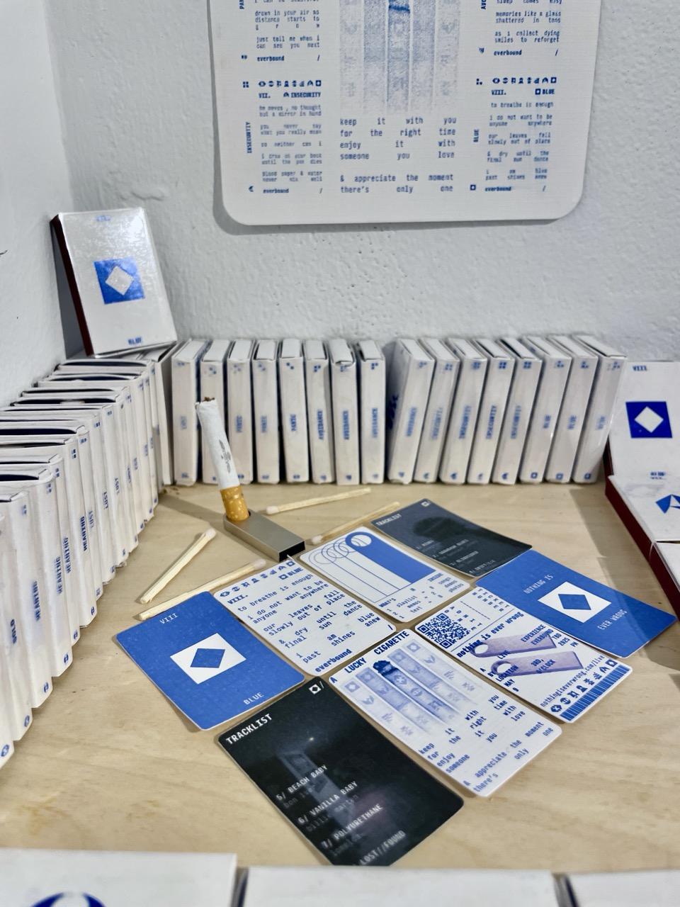 NIEW — matchbox closeup